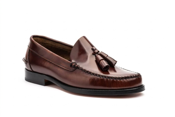 mens-brown-leather-loafers-tassels-front Brown Leather Tassel Loafers