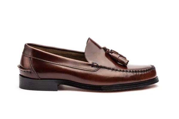 mens-brown-leather-loafers-tassels-front Brown Leather Tassel Loafers